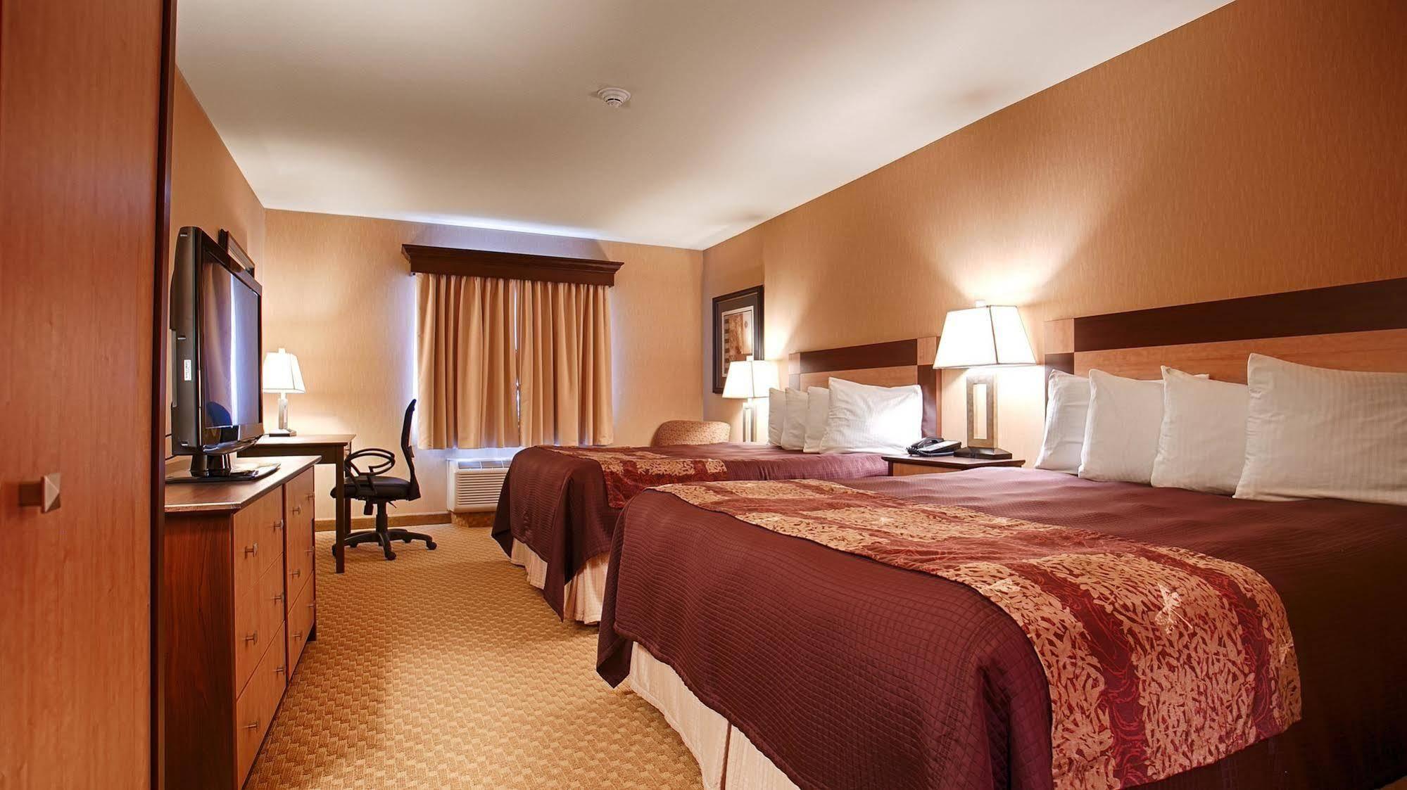 Crandon Inn & Suites Eksteriør bilde